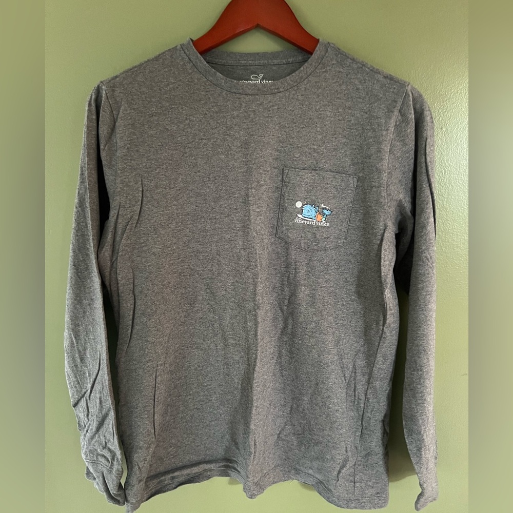 Vineyard Vines boys T-shirt Sz Lg 16